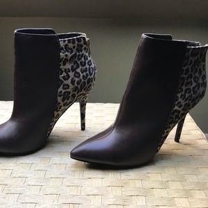High Heels Animal Print Booties